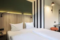 ACHAT Hotel Stuttgart Zuffenhausen Hotels near Vector Foundation