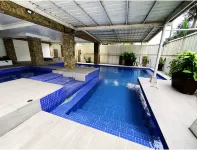 Tagaytay Haven Hotel - Pools