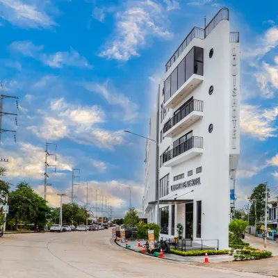 Louis Residence Hotel Vongchavalitkul University附近的飯店