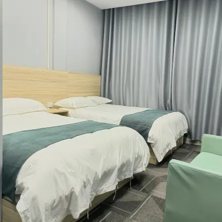 Yunge Hostel Отели в г. Гуйдин