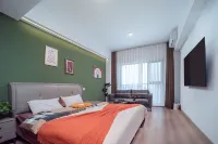 Youzi Homestay (Qingyang Municipal Government Wanhui International Plaza) - balcony
