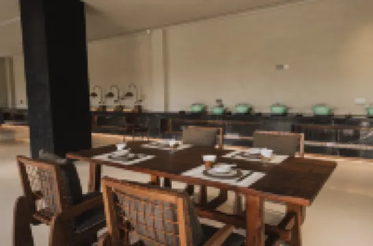 Longmen Shajing Bidao Inn Homestay