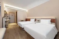 HanTingホテル(邯鄲大名北湖) 万合グループ大名バスターミナル周辺のホテル