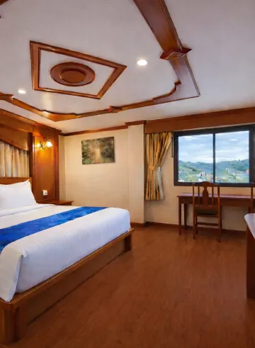 ห้องซูพีเรียร์ เตียงใหญ่ 1 เตียง