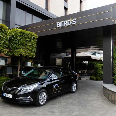 BERD'S Hotel