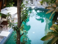 Emeraldgems Premium Residence Hotels near Wat Ounalom