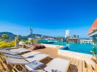 فوكيت باتونج بوري ريزورت Hotels near شاطئ كاليم (Kalim Beach)