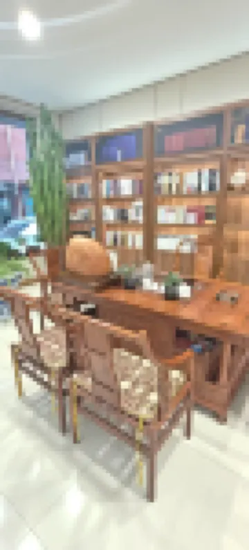 Yuelong Hotel Lingqiu