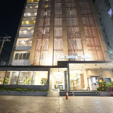 The Spring Srinakarin Hotel Отели рядом с достопримечательностью «Торговый центр Seacon Square»