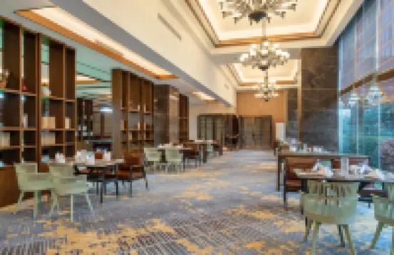 Rezena Grand Hotel Chengdu Shuangliu Airport