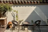 Tiantai Fragrance Homestay