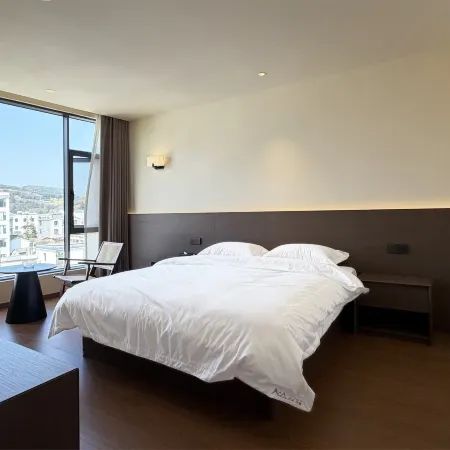 Hefeng · Huaxi Smart Homestay