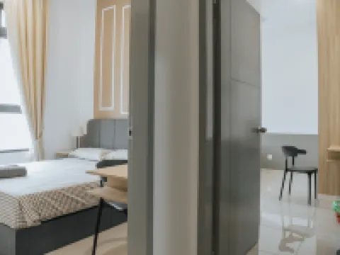Parkland Residence B11 by Dehoz Suites Hotels in Cheras