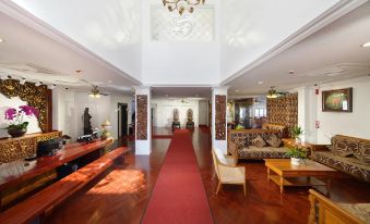 Lanna Inthan Hotel & Resort