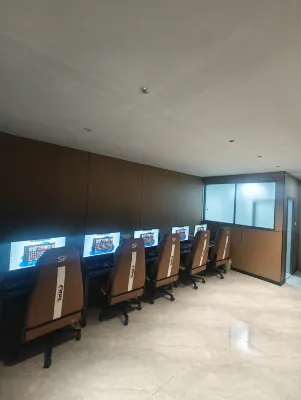 Gushi Tianzi E-sports Hotel - Esports
