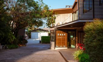 Blue River Resort