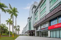 貓咪電競酒店（海口龍湖天街高鐵東站店） 酒店