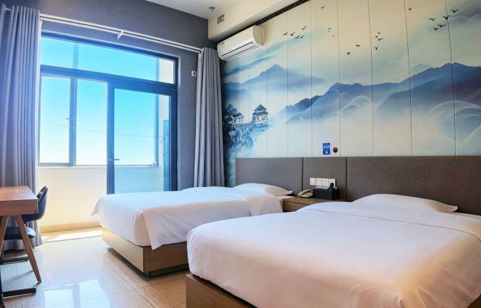 Happy Road Inn Collection Hotel (Hemu Lake)