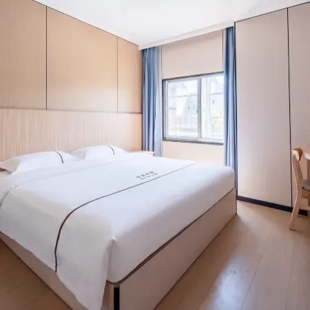 Cixi Shuxin Fashion Hotel
