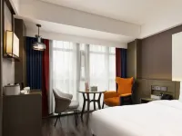 Atour Hotel Zhuhai Lovers Road, Heatwave Bay Beach Hotels near Mt. Shijing Park