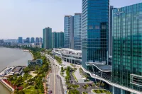 Renaissance Zhuhai - Romantic