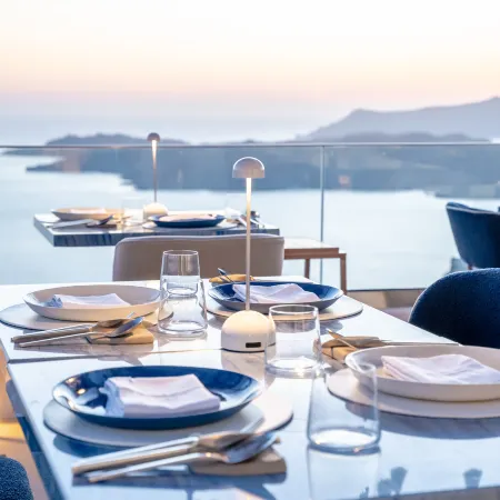 Apeiron Blue Santorini - Adults Only 14 Plus Отели рядом с достопримечательностью «Порт Санторини»