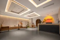重慶一敘·慶遇酒店（解放碑洪崖洞店） - 停車場