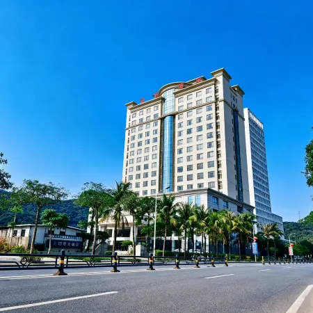 Ruijing Hotel on Hailing Island (Dajiaowan Branch)