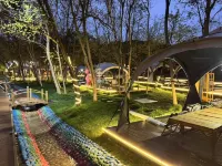 Kongtong Mountain Retreat · Luxury Hideaway - Dağ Manzaralı