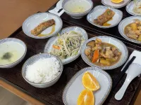 Shengzhou Xingfu Wellness Center - servizio colazione