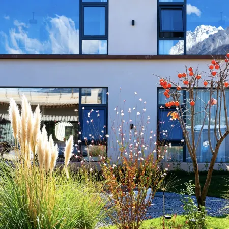 Wuyueli・Daydream丨Full View360° Panoramic Sunshine Golden Mountain Boutique Stay (Baisha Old Town)