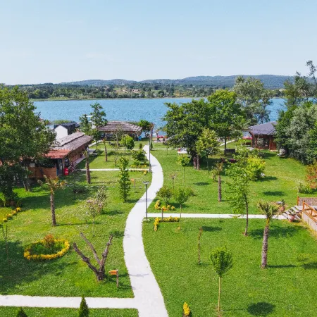 Dedeman Village Sapanca