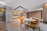Homeinn Plus Hotel (Changbai County G331 National Highway Yalu River Street) - sarapan