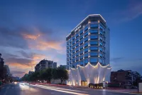 Bolin Hotel (Liuzhou Maanshan Park Yaobu Ancient Town) - Barer