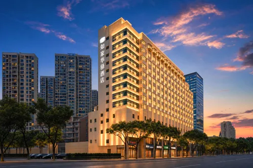 Huayi Selected Hotel (Wuxi Railway Station Chunshen Road) - 2-Sterne