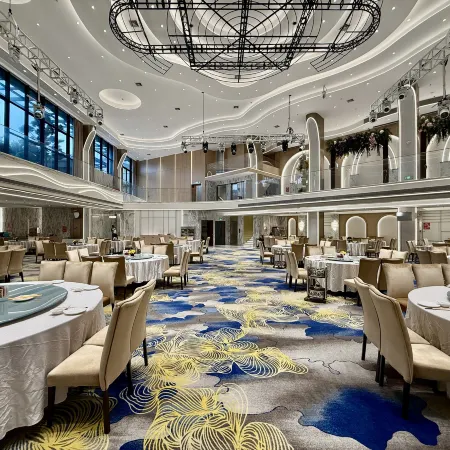 Yangjiang Minghao Hotel