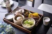 Floral Hotel·Mingye Qiulu Holiday Hotel (North Gate Transfer Center, Lushan Scenic Area) - sarapan