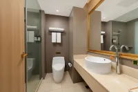 Vienna Hotel (Ledong Gongyuan) - Bintang 3