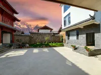 山有月棲・PEAKS丨270°攬山瞰景·日照金山美宿（白沙古鎮店） - 2-Star