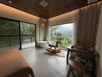 Mangshan Yao · Wangshan Jian Homestay - parking