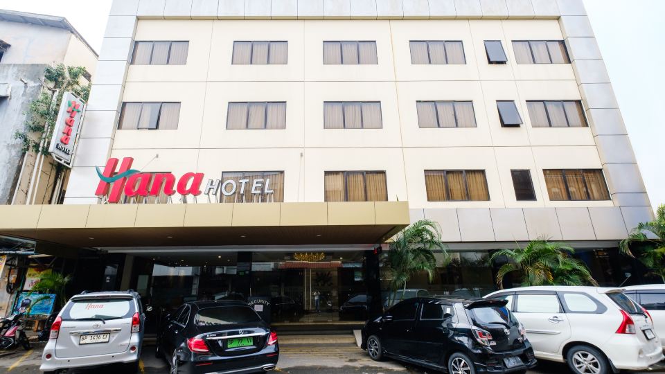 Hana Hotel