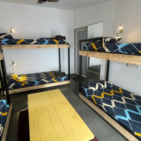 Urban Mad Villas & Studio
