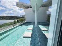 Dali Nanfeng Yiyu Seaview Hotel Santorini - مسبح