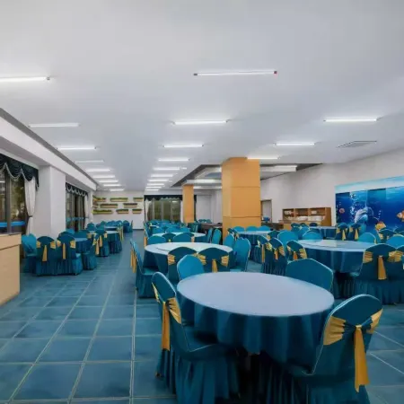 Xunliao Bay · First Line Beach Hotel
