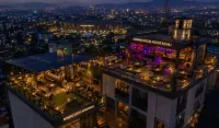 Amani Hotel - موقف سيارات