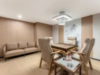 Vienna Hotel (Xiaojin County Meinuo Specialty Commercial Street) - Cho phép mang theo thú cưng