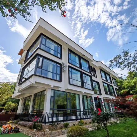 Liuba Yishan Linxi Homestay