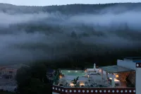 Sanctuary Springs - Romantic