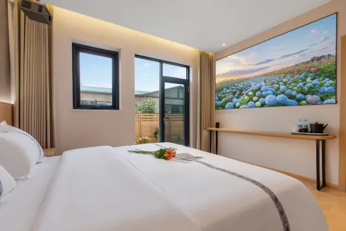 Huashili Hotel (Kunming Changshui International Airport T1 Terminal) - Airport Shuttle