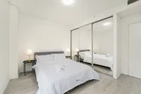 MetaWiseBnB 機場2居室配停車位公寓，可住6人 - 公寓